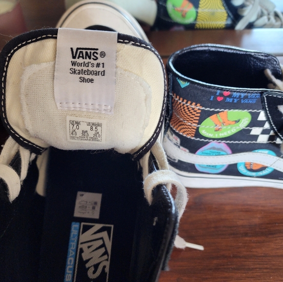 Vans Off the Wall High Tops, size 8.5 - Picture 4 of 4